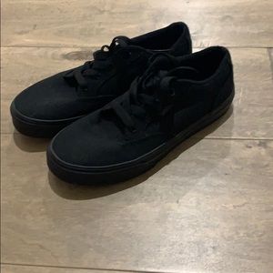 Black vans